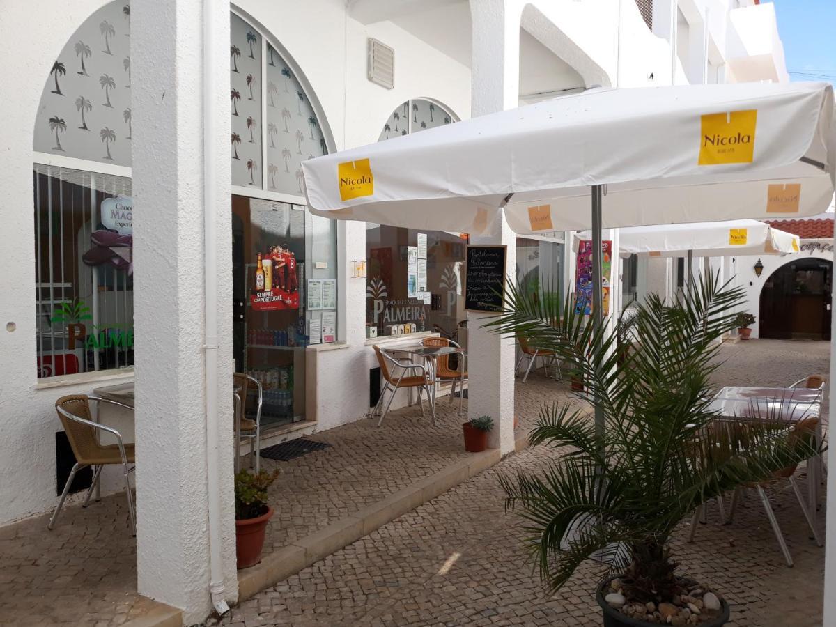 Apartamentos Salema Praia Club Buitenkant foto