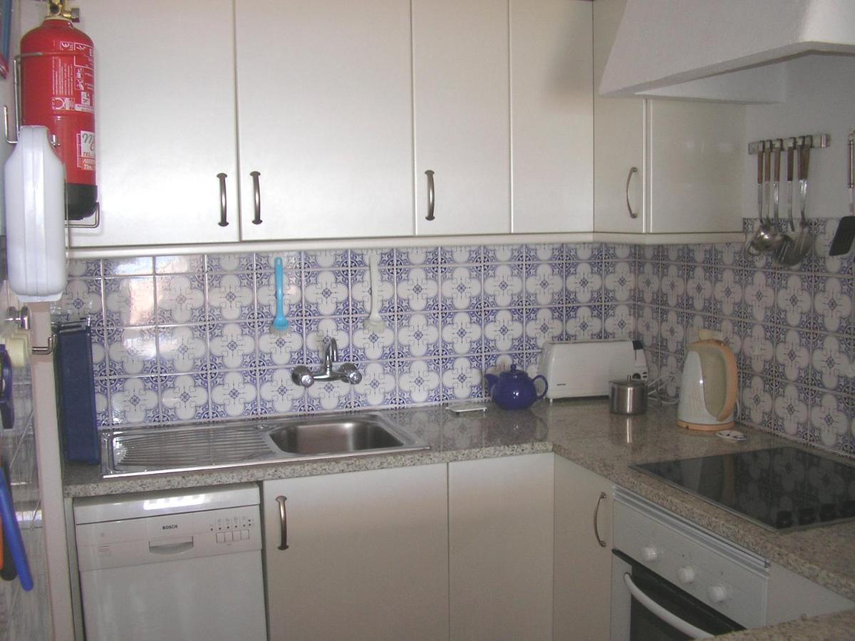 Apartamentos Salema Praia Club Buitenkant foto