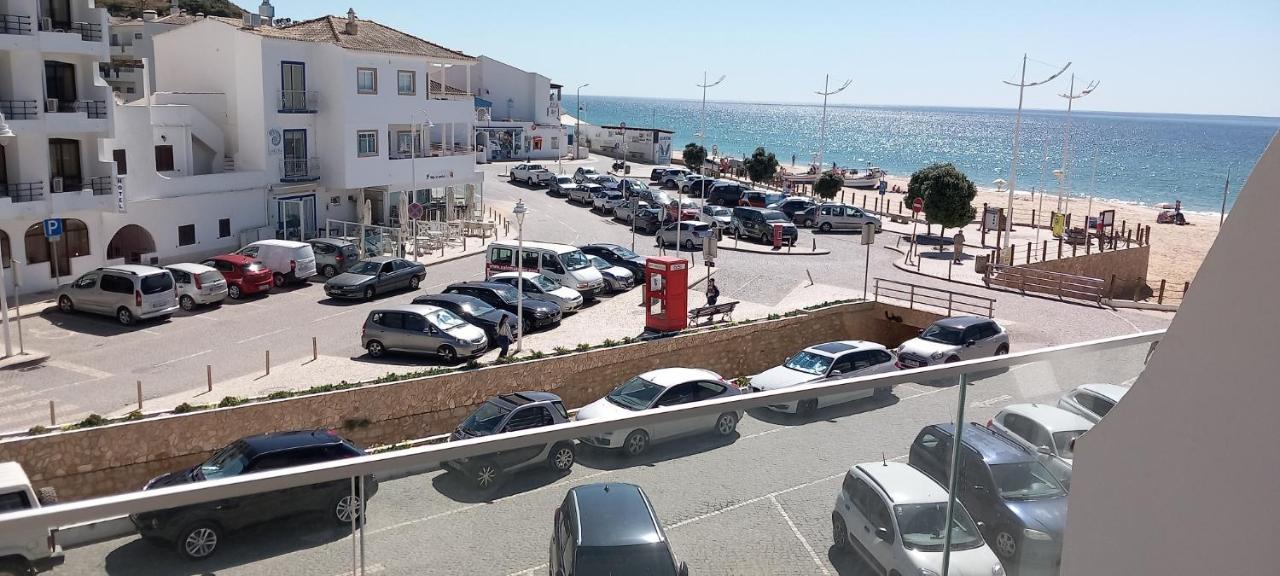 Apartamentos Salema Praia Club Buitenkant foto