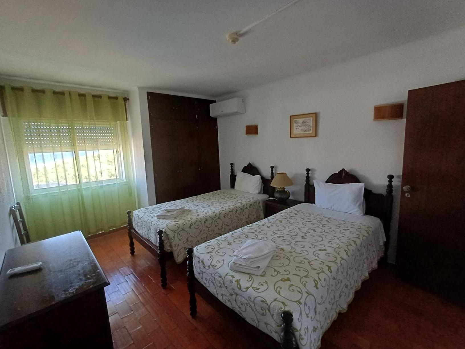 Apartamentos Salema Praia Club Buitenkant foto